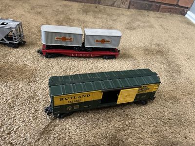Lionel Vintage Post War Rail Cars O27 gauge