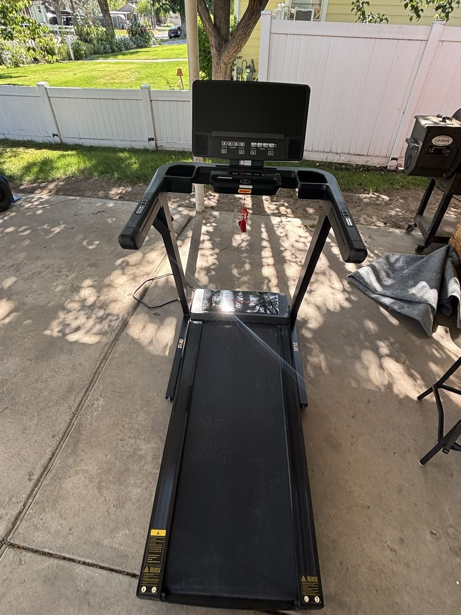 Runow Foldable Treadmill with Large Digital Display and Wireless Charging Pad