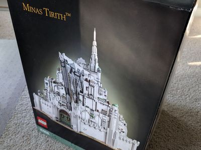 New in Box LEGO Minas Tirith