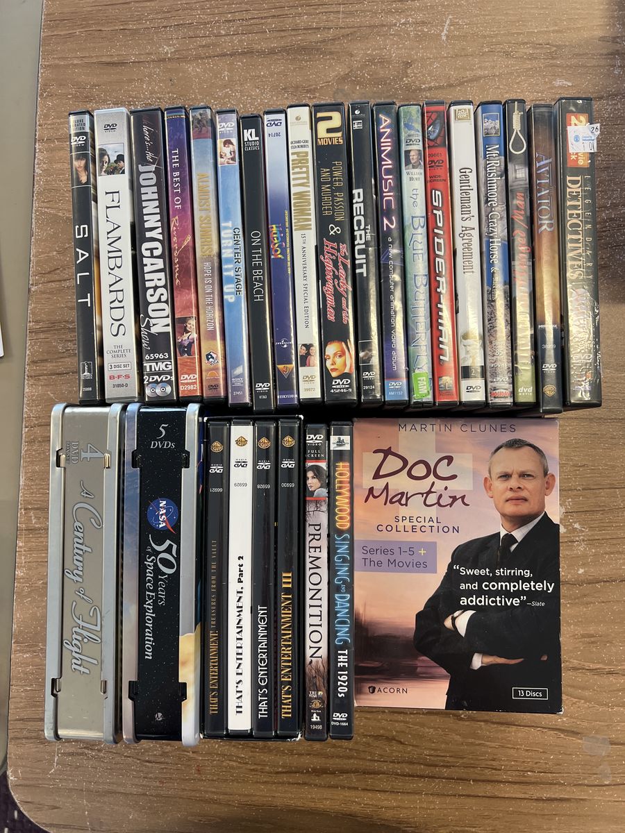 MOVIE LOT - DVD GRAB BAG