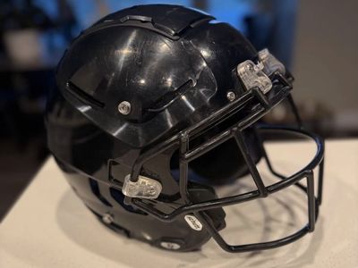Schutt F7 Youth Medium