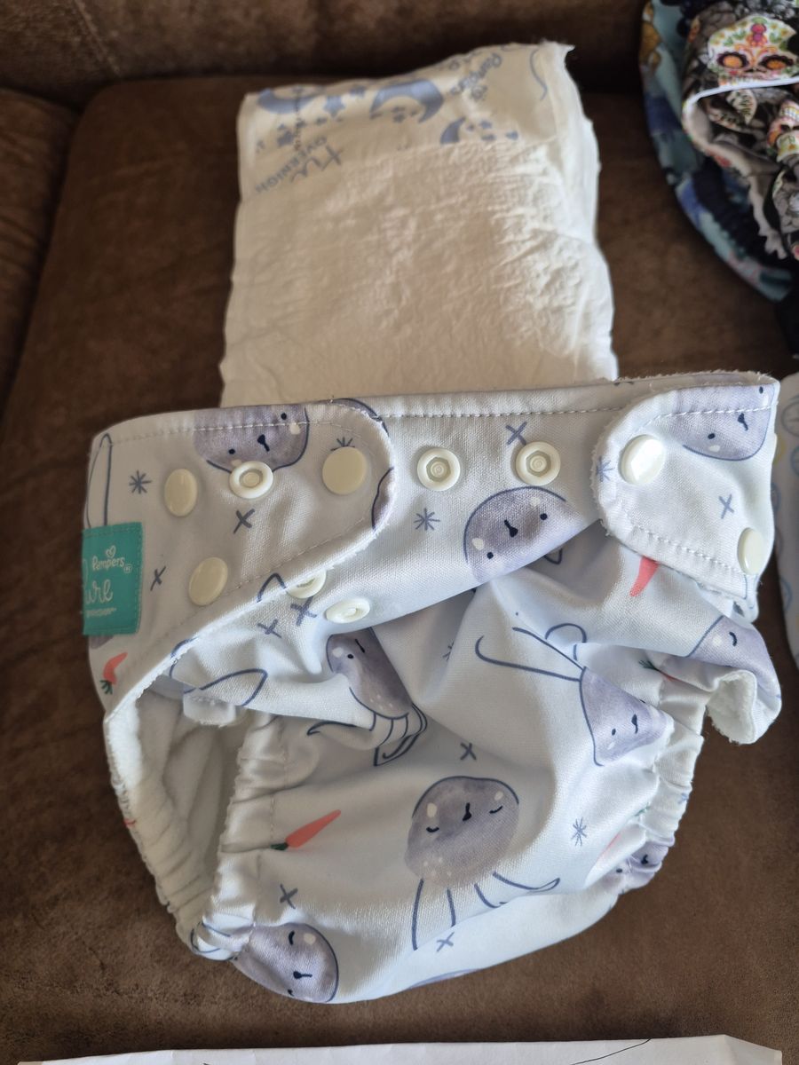 Pampers Pure Hybrid Diaper Cover