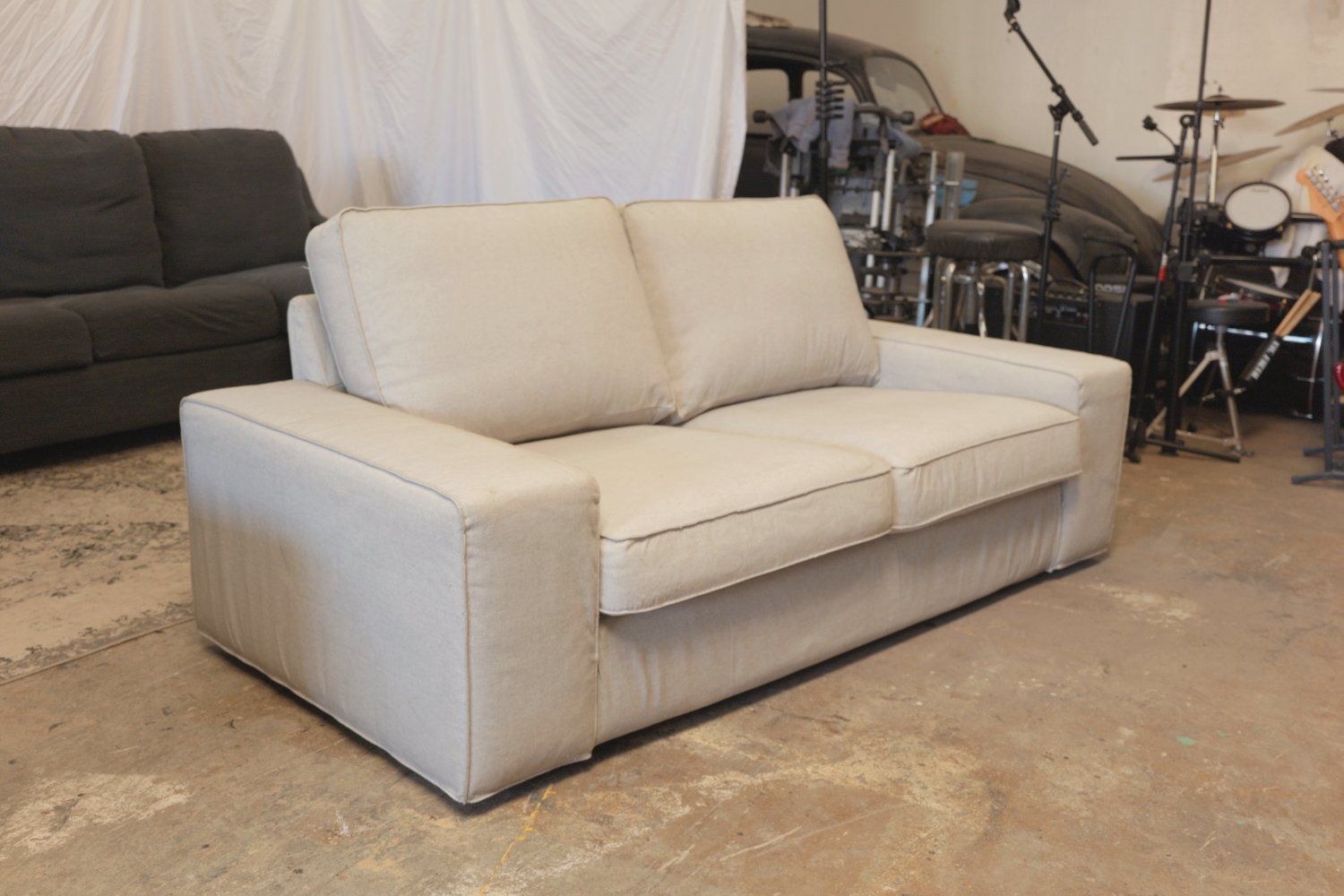 FREE DELIVERY Sleek Light Gray Love Seat