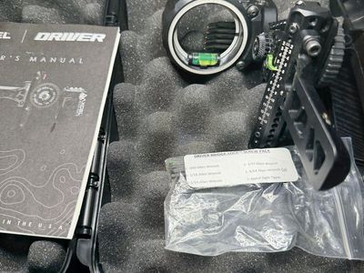 Axcel Driver 5 pin Bridge-Lock Slider Archery Sight