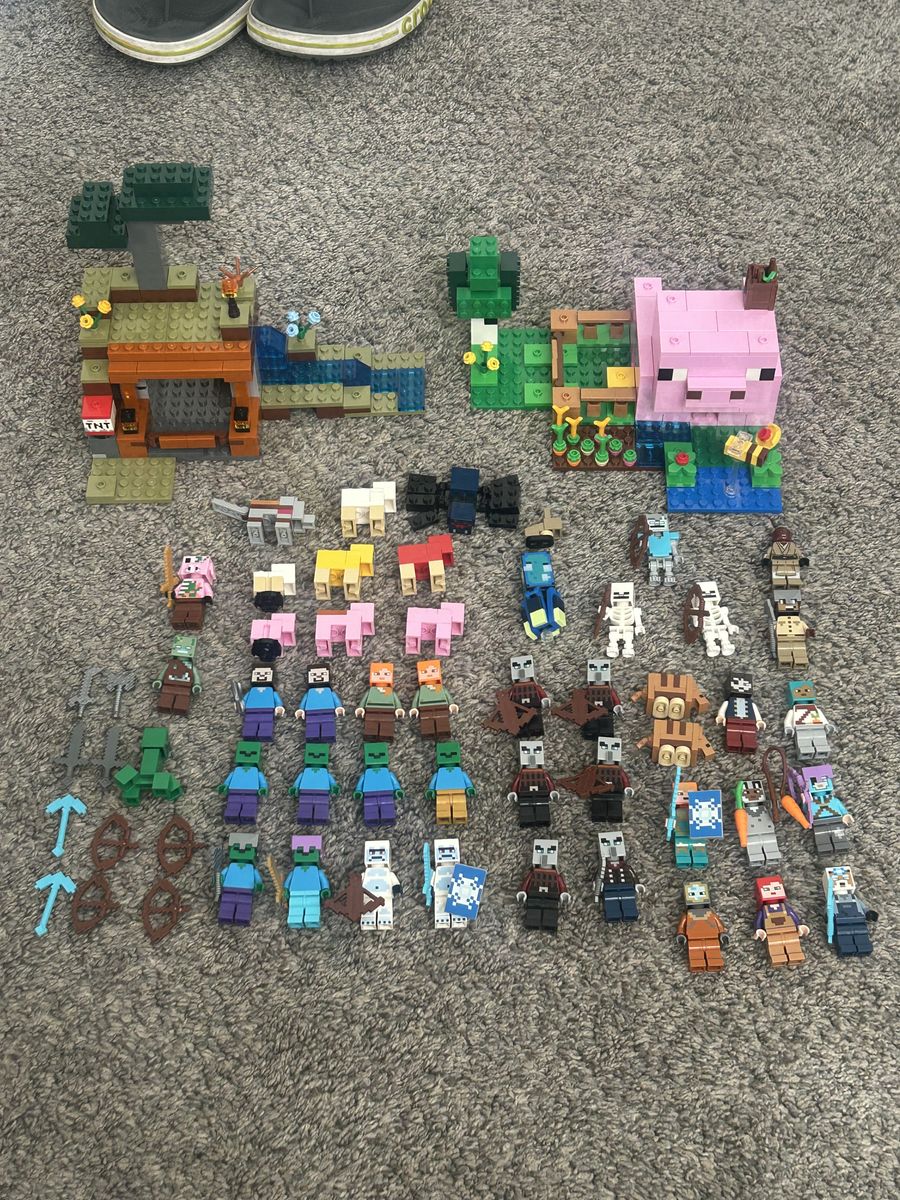 Lego Minecraft lot