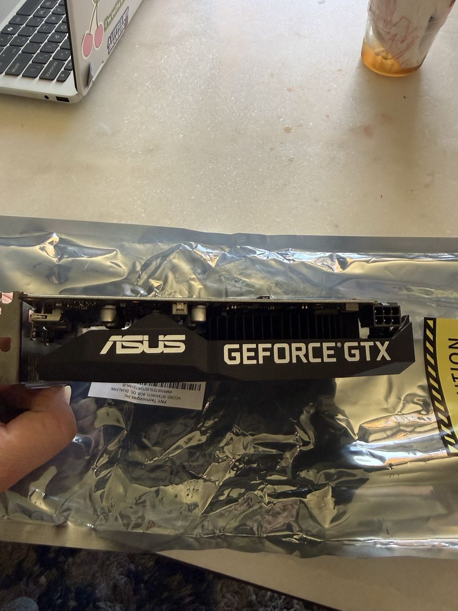 ASUS NVIDIA GeForce GTX 1650 Super 4GB GDDR6 Video Card - Excellent Condition