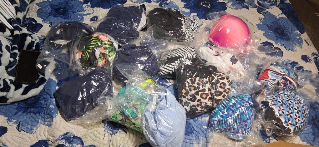 Wholesale Lot of Swimwear/Activewear - Mixed Styles & Sizes (XXS-XXXL)