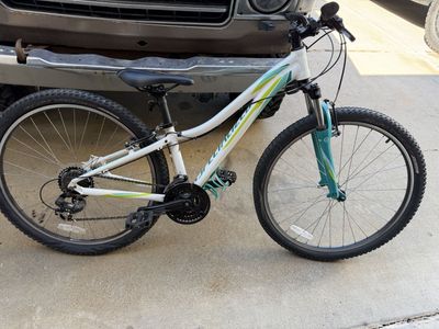 Specialized Myka Women's Mountain Bike XS