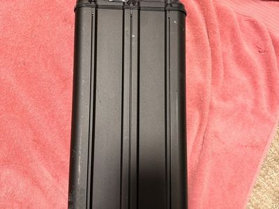 2025 surron battery