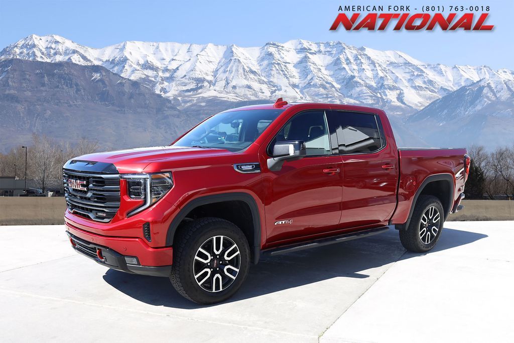 2025 GMC 1500 AT4