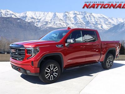 2025 GMC 1500 AT4