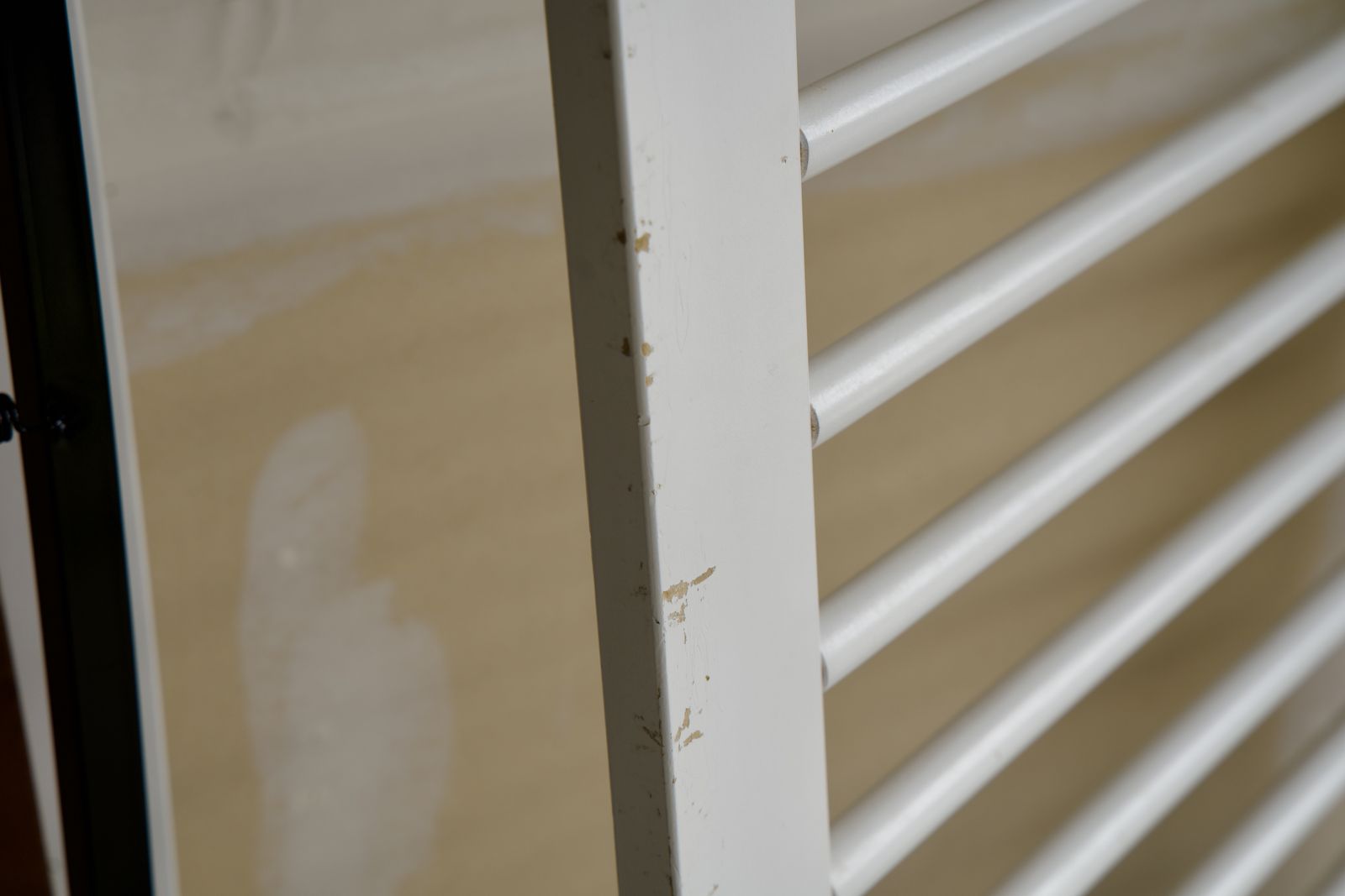 Main image 6