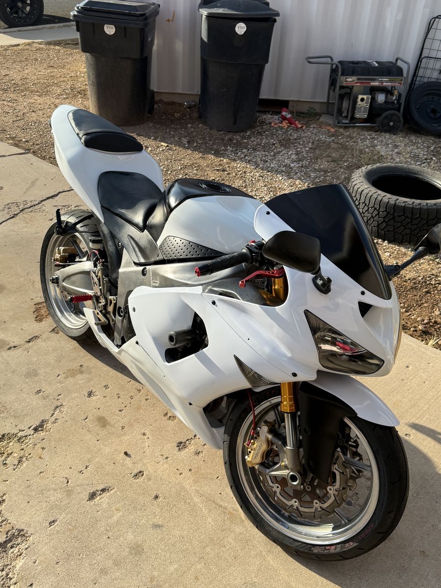 2005 ZX6R 636