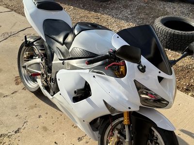 2005 ZX6R 636