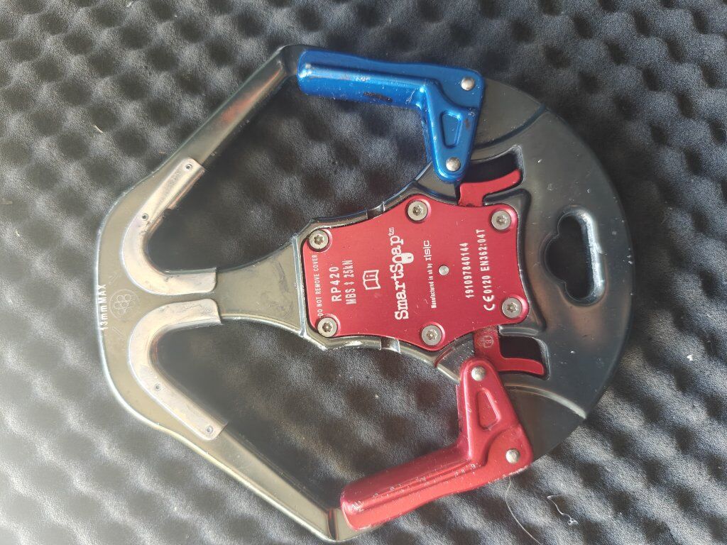 NEW-ISC RP420 Keeloc SmartSnap Belay Device