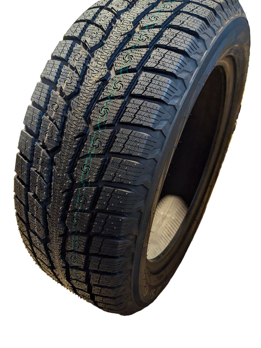4 NOS TOYO OBSERVE GSI-6 LS BSW P 255 55 20 110H XL WINTER TIRE 174780