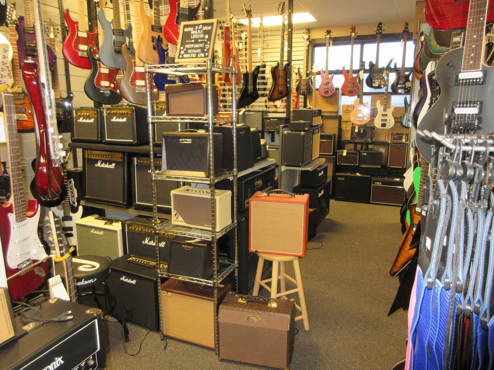 new stock of acoustic amps