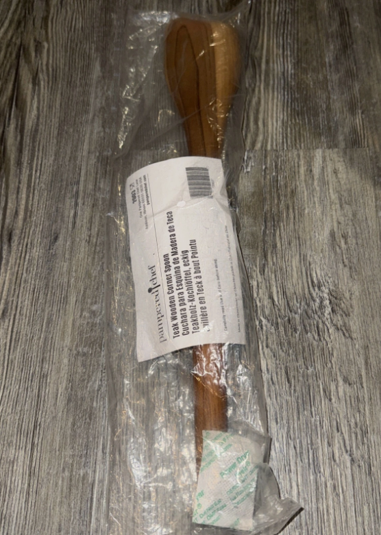 Pampered Chef Teak Wooden Corner Spoon - New in Original Packaging - Very Rare