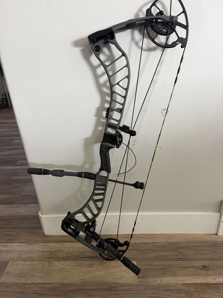 Prime RVX 34 Compound Bow - Grey Finish with QAD Ultrarest Integrate MX2 and Shrewd Accessories