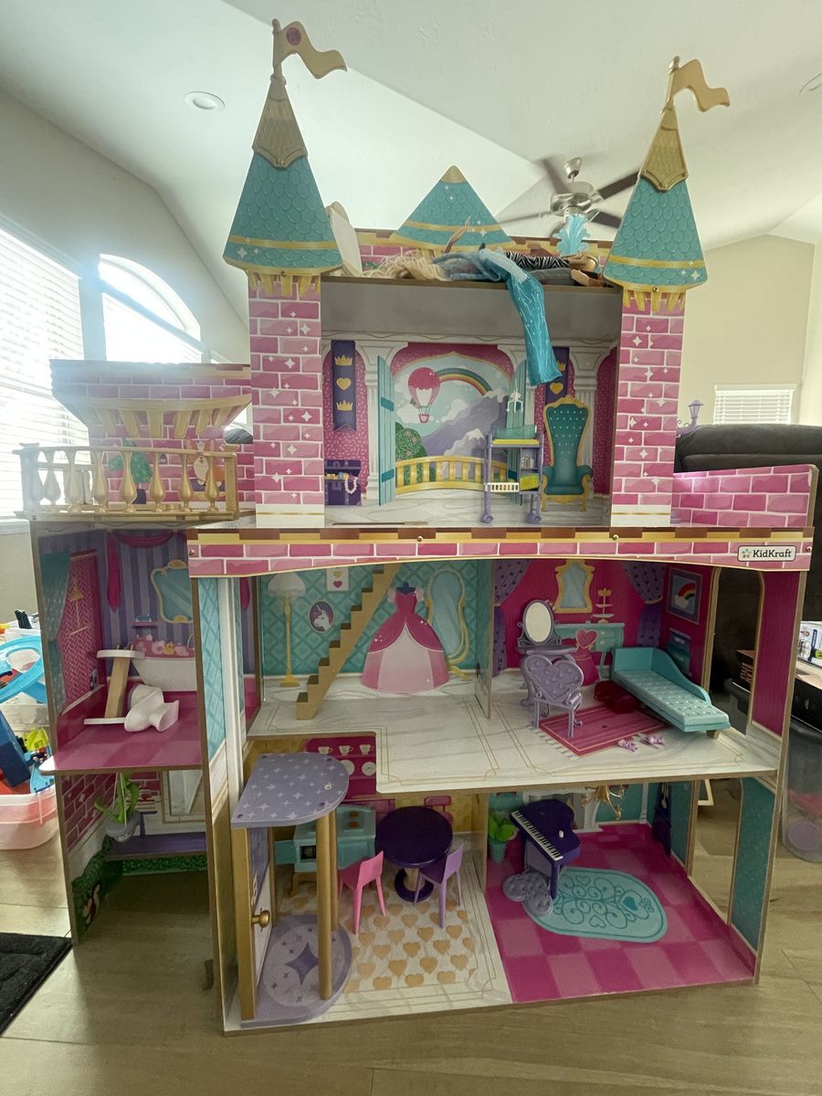 Barbie House