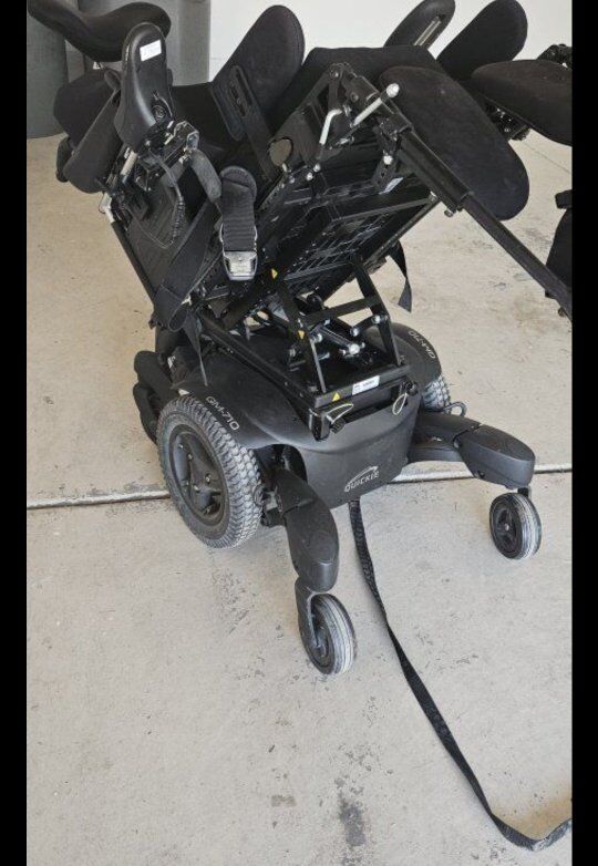 power wheelchair retail 8000