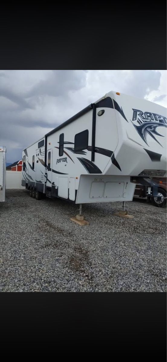2014 raptor 377se
