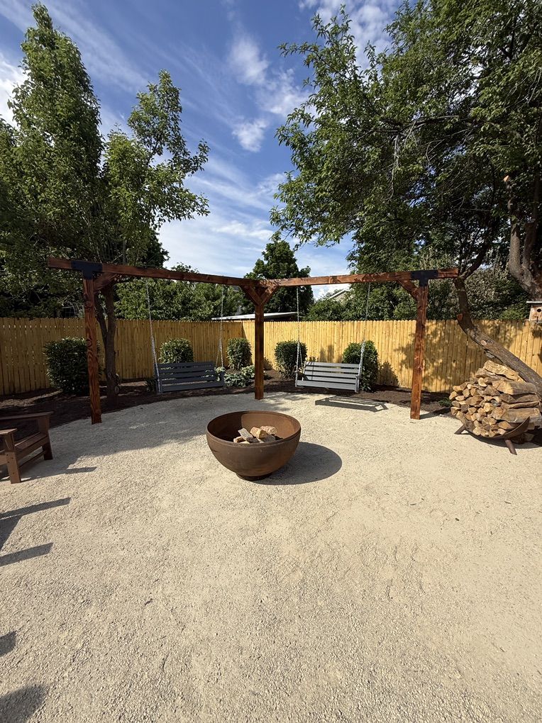 Main image 7