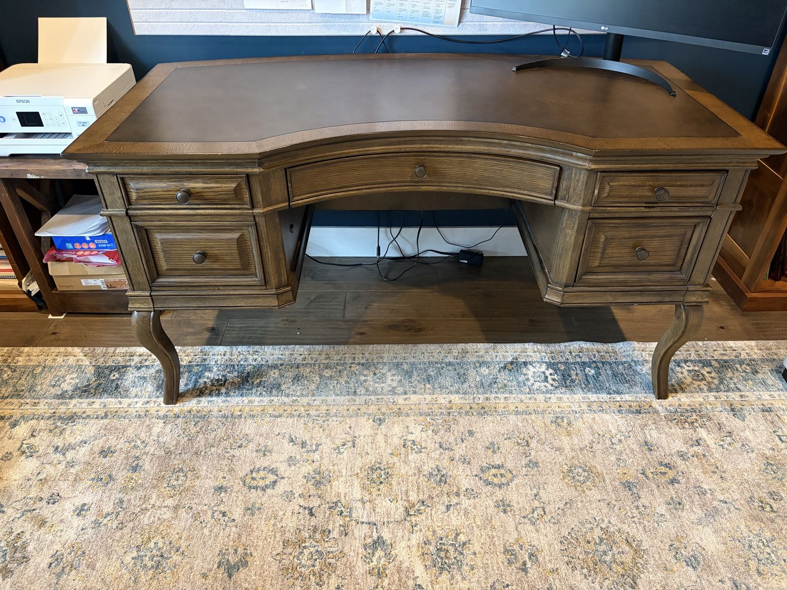 Office Desk