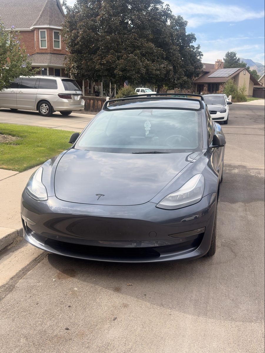 2022 Tesla Model 3 Long Range AWD
