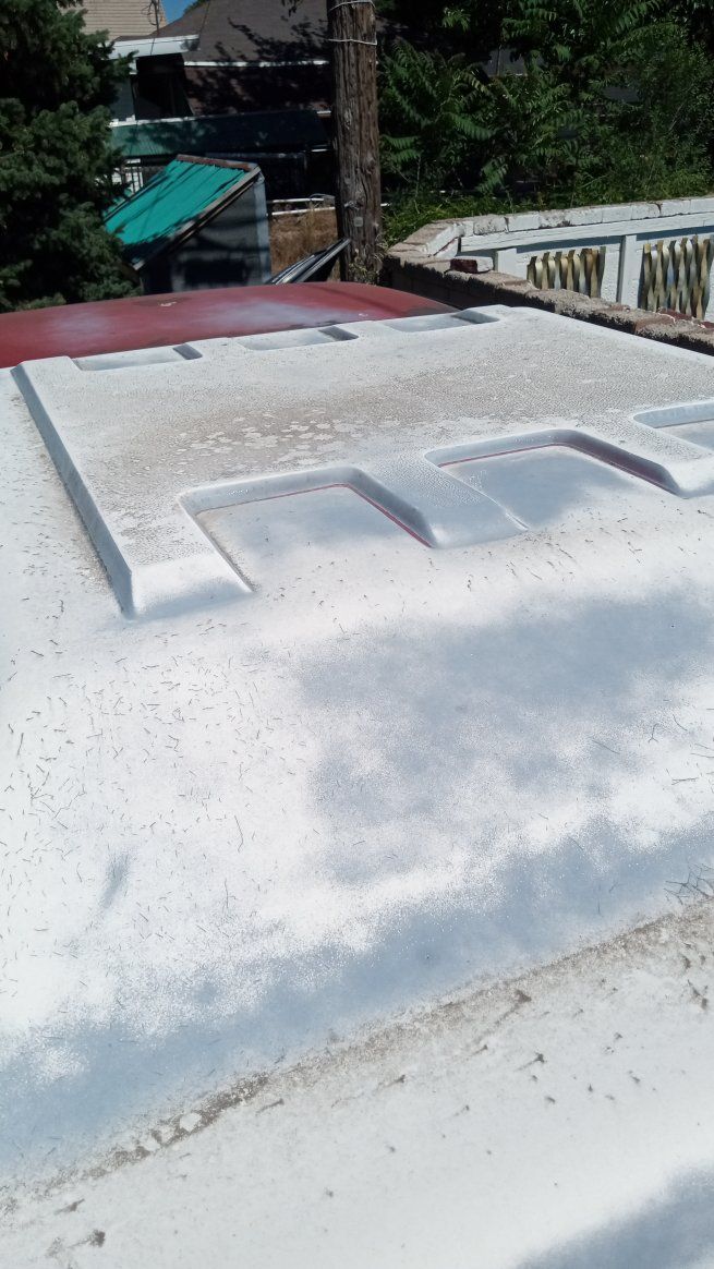 Main image 12