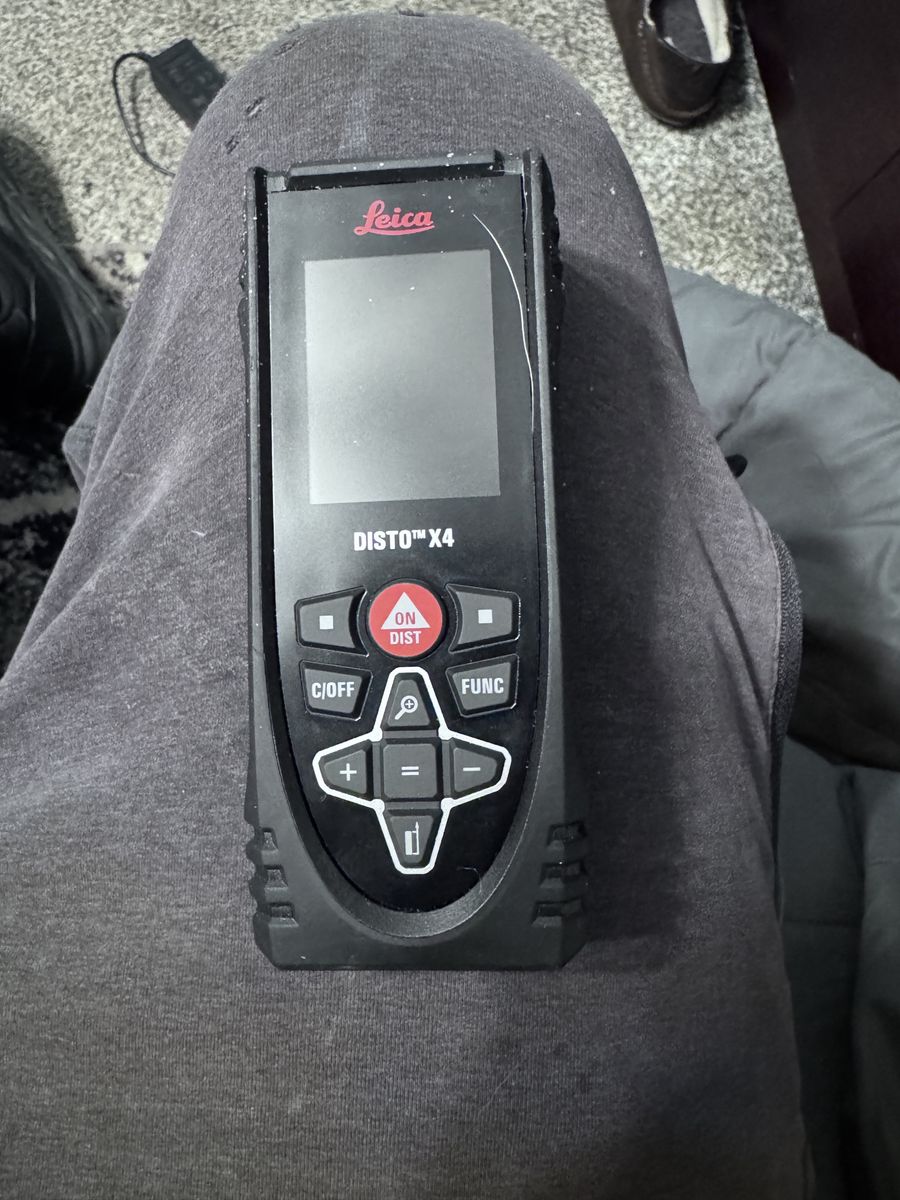 Leica DISTO X4-1 Laser Distance Meter with Bluetooth & Carrying Case - IP65 Rated