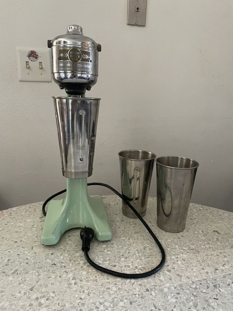 Vintage Hamilton beach no. 18