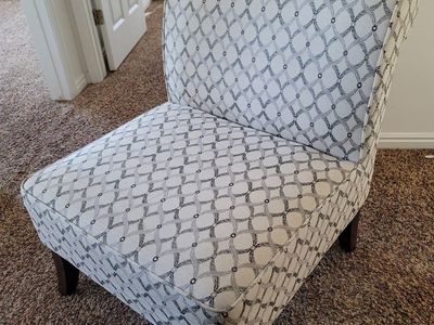 Sitting chair