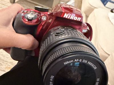 Nikon D3300 digital camera like new