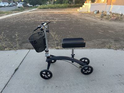 Black and Chrome Steerable Knee Scooter with Front Basket