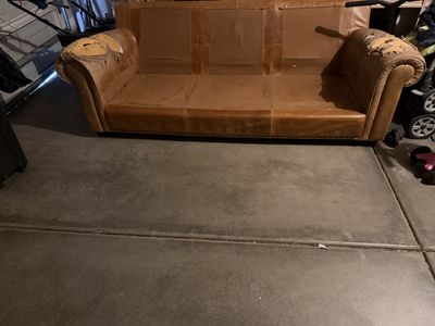 Couch frame for reupholstering