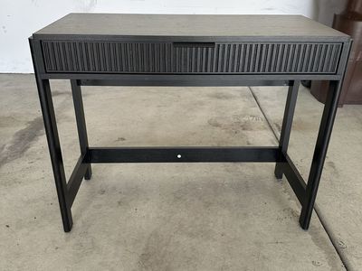 Walker Edison Holmes Modern Reeded Desk