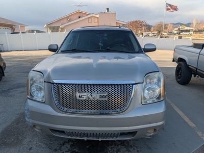 2008 GMC YUKON Denali
