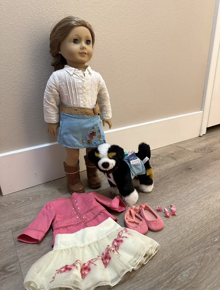 American Girl Doll Nicki with Accessories and Dog