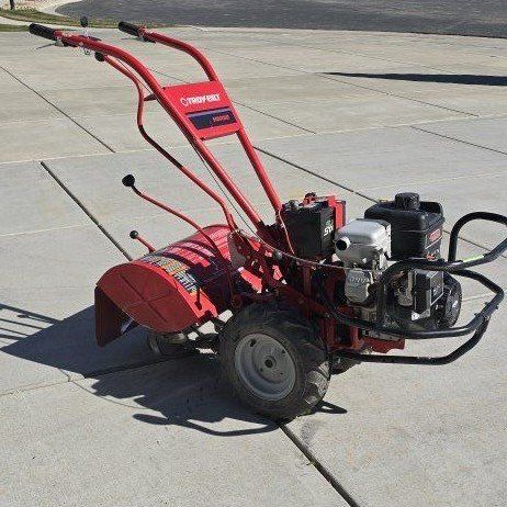 Troy-bilt Tiller