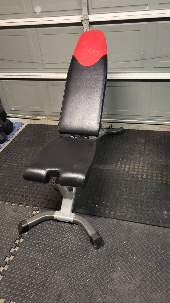 Weight bench