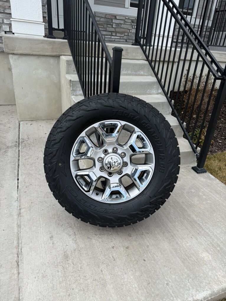 Dodge Ram 3500 Limited Rims and Tires 295/65R20