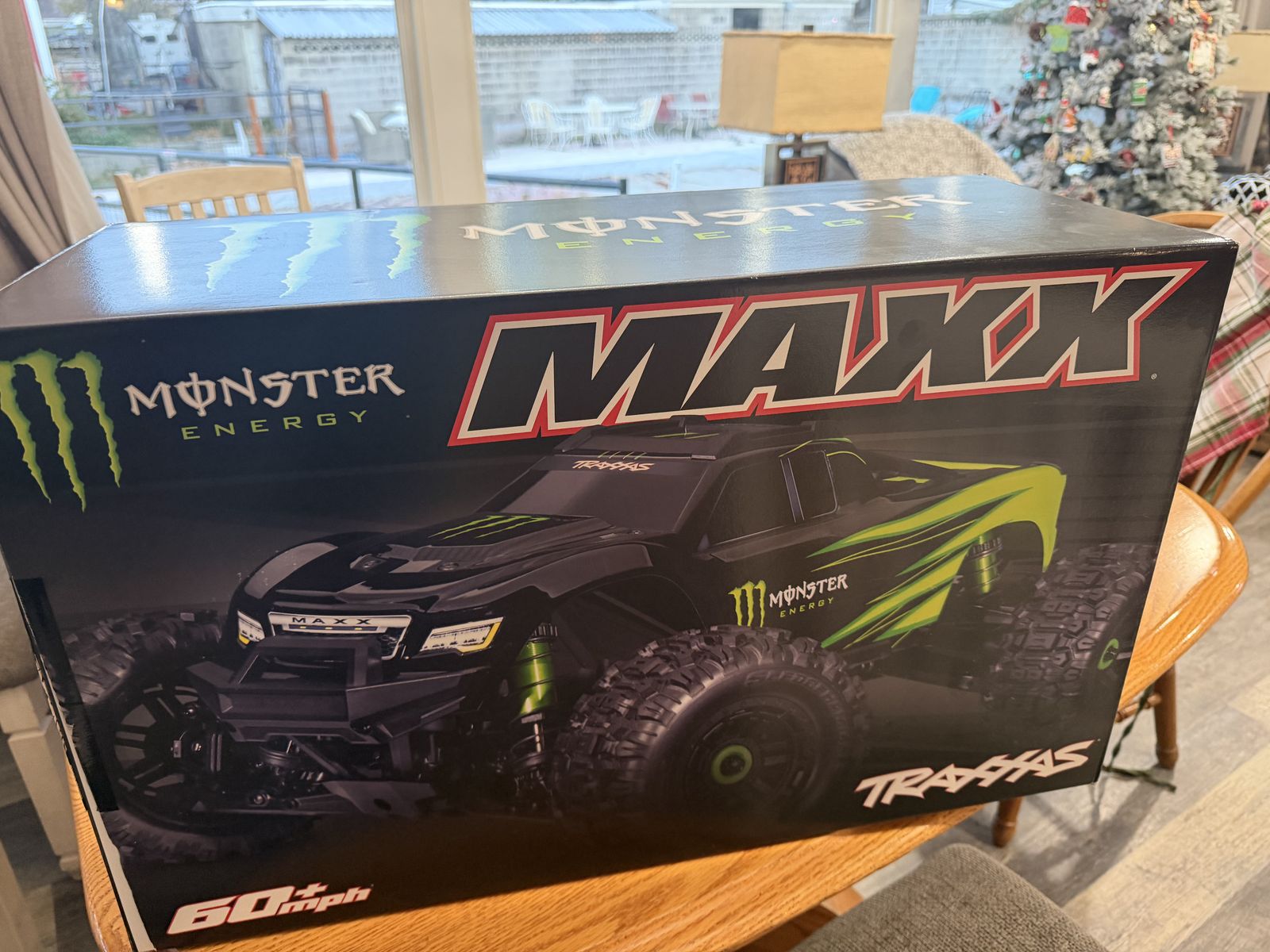 Traxxas maxx