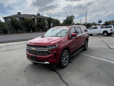 2023 Chevrolet Suburban LT