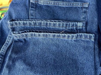 Men’s Wrangler Relaxed Fit Denim 38 x 29