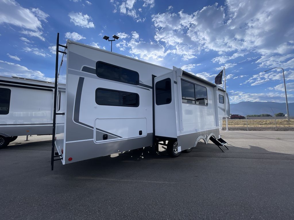 New 2026 Alliance RV Avenue All-Access 30BH