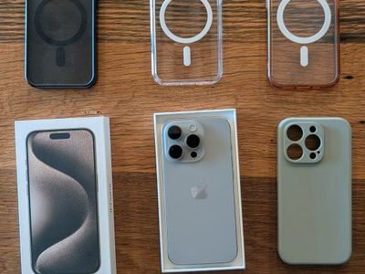 Apple iPhone 15 Pro 128GB - Natural Titanium - Unlocked w/ 4 Cases & 3 Screen Protectors