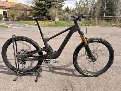 2024 Scott Voltage eRIDE 900 SL Tuned Full Suspension Electric Mountain Bike. E-bike EMTB