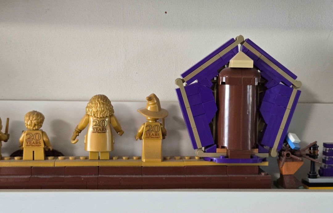 Main image 6