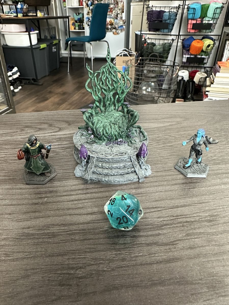 D&D miniature Throne